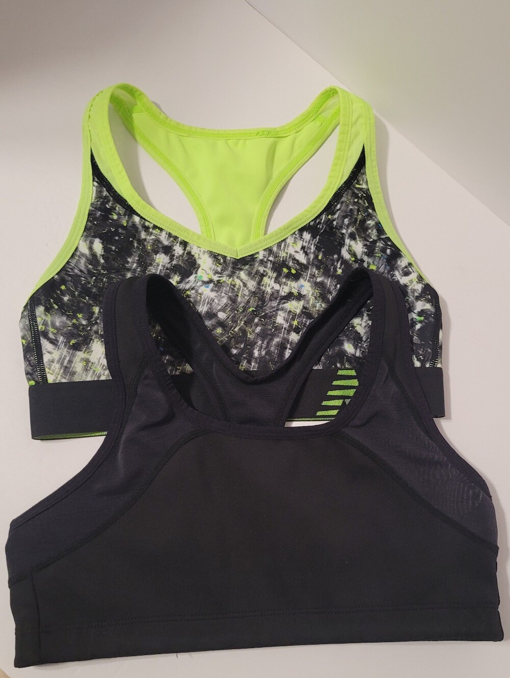 Lot of 2 New Balance Sports Bras size S/EUC